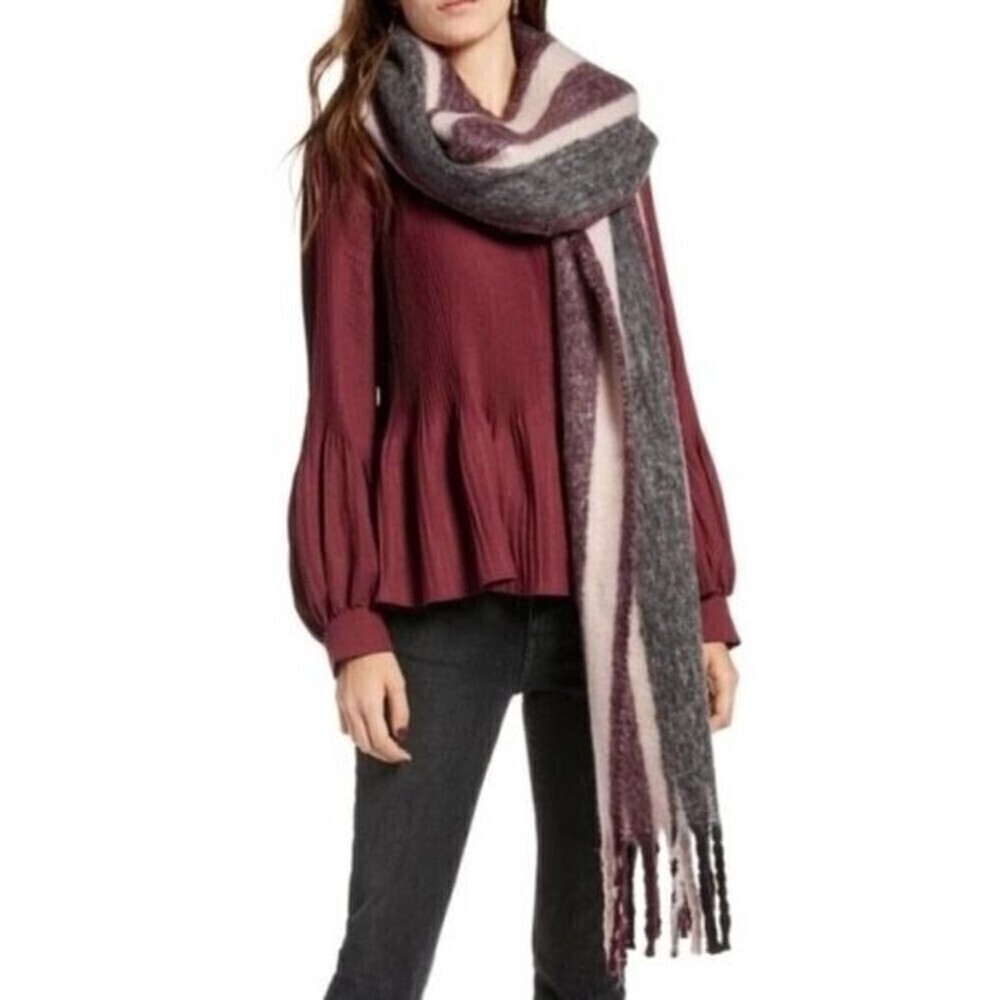 TREASURE & BOND Striped Scarf